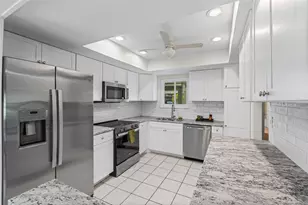 3808 Blue Stone Way, Sarasota, FL 34232 - Photo 3