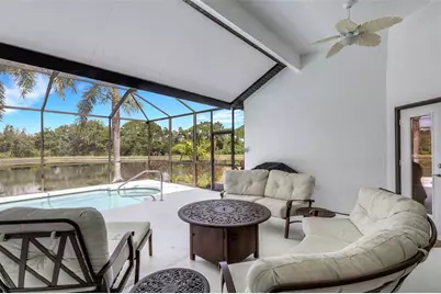374 Londonderry Drive, Sarasota, FL 34240 - Photo 23