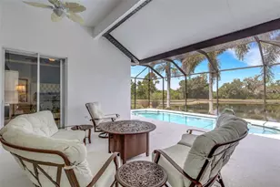 374 Londonderry Dr, Sarasota, FL 34240 - Photo 25