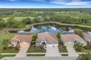 374 Londonderry Dr, Sarasota, FL 34240 - Photo 29