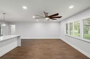 3405 S Lockwood Ridge Rd, Sarasota, FL 34239 - Photo 3
