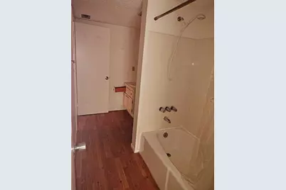 3737 Lake Bayshore Drive #213, Bradenton, FL 34205 - Photo 11