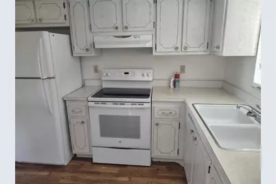 3737 Lake Bayshore Drive #213, Bradenton, FL 34205 - Photo 3