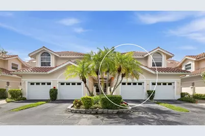 5590 Golf Pointe Drive #5590, Sarasota, FL 34243 - Photo 3