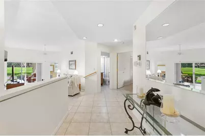 5590 Golf Pointe Drive #5590, Sarasota, FL 34243 - Photo 7