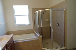 5011 58th Terrace E, Bradenton, FL 34203 - Photo 3