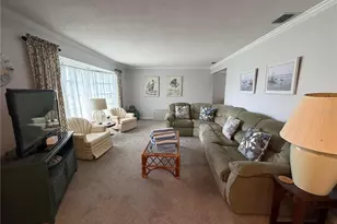 7402 13th Ave W, Bradenton, FL 34209 - Photo 5