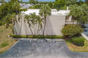 193 Pineneedle Dr, Bradenton, FL 34210 - Photo 45