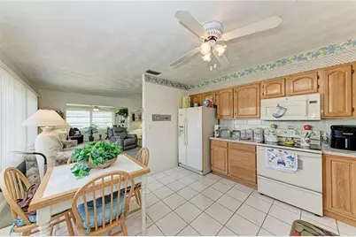 2912 61st Street E, Palmetto, FL 34221 - Photo 9