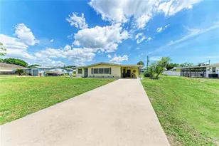 2912 61st St E, Palmetto, FL 34221 - Photo 5