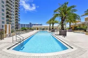 800 N Tamiami Trail, Sarasota, FL 34236 - Photo 31