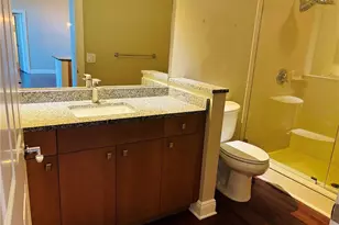 800 N Tamiami Trail, Sarasota, FL 34236 - Photo 11