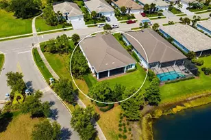 8294 Grande Shores Dr, Sarasota, FL 34240 - Photo 37