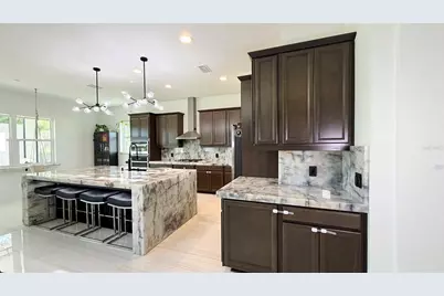 8294 Grande Shores Drive, Sarasota, FL 34240 - Photo 13