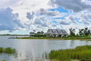 8294 Grande Shores Dr, Sarasota, FL 34240 - Photo 59