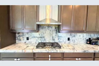 8294 Grande Shores Drive, Sarasota, FL 34240 - Photo 15