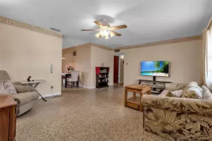 5803 24th St W, Bradenton, FL 34207 - Photo 3