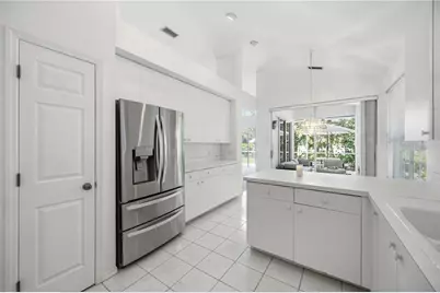 7159 Prestwick Court, University Park, FL 34201 - Photo 7