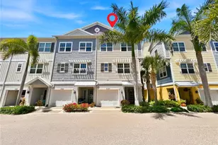 3137 Moorings Dr S, Saint Petersburg, FL 33712 - Photo 1