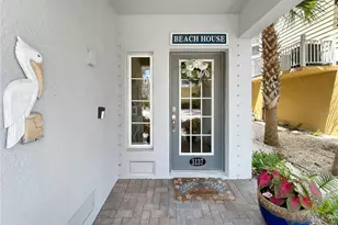 3137 Moorings Dr S, Saint Petersburg, FL 33712 - Photo 3