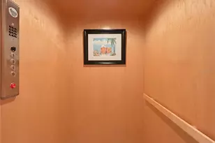 3137 Moorings Dr S, Saint Petersburg, FL 33712 - Photo 21