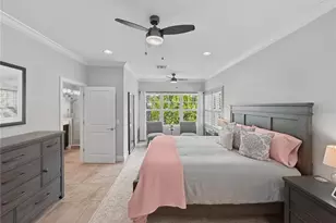 3137 Moorings Dr S, Saint Petersburg, FL 33712 - Photo 23