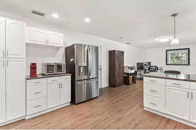 4204 Pine Meadow Terrace, Sarasota, FL 34233 - Photo 15