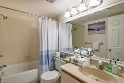 4425 45th Avenue W #101, Bradenton, FL 34210 - Photo 9