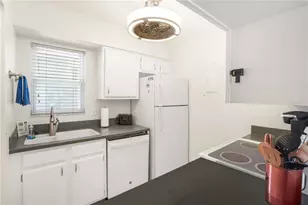 5673 Midnight Pass Rd, Sarasota, FL 34242 - Photo 13