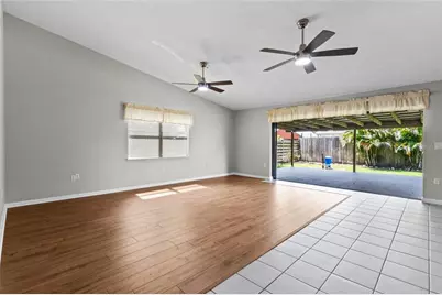 848 Gantt Avenue, Sarasota, FL 34232 - Photo 7