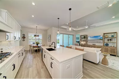 8533 Beechlake Court, Sarasota, FL 34240 - Photo 17