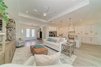 8533 Beechlake Court, Sarasota, FL 34240 - Photo 11