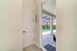 8533 Beechlake Ct, Sarasota, FL 34240 - Photo 39
