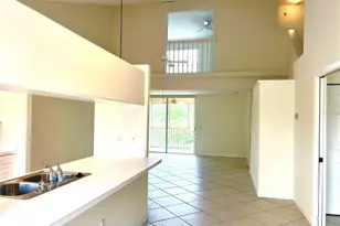 8370 Wingate Dr, Sarasota, FL 34238 - Photo 3