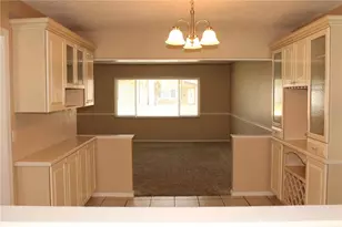 4215 18th Ave Dr W, Bradenton, FL 34205 - Photo 11