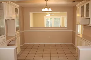4215 18th Ave Dr W, Bradenton, FL 34205 - Photo 7