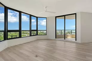 1211 Gulf of Mexico Dr, Longboat Key, FL 34228 - Photo 5