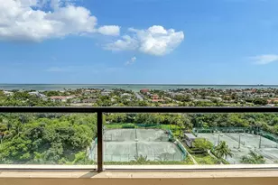 1211 Gulf of Mexico Dr, Longboat Key, FL 34228 - Photo 11