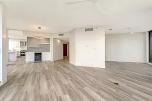 1211 Gulf of Mexico Dr, Longboat Key, FL 34228 - Photo 9