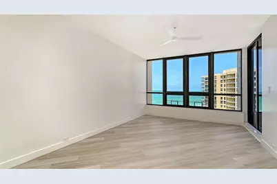 1211 Gulf Of Mexico Drive #701, Longboat Key, FL 34228 - Photo 25