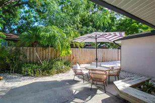 671 47th St, Sarasota, FL 34234 - Photo 29
