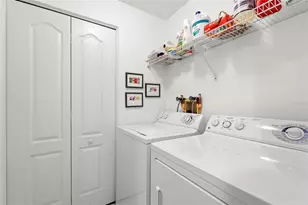 9550 High Gate Dr, Sarasota, FL 34238 - Photo 35