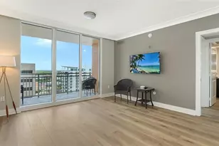 1350 Main St, Sarasota, FL 34236 - Photo 3