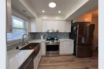 202 46th Terrace W #207, Bradenton, FL 34202 - Photo 3