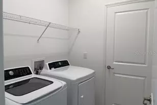 17384 Luminous Ave, Venice, FL 34293 - Photo 13