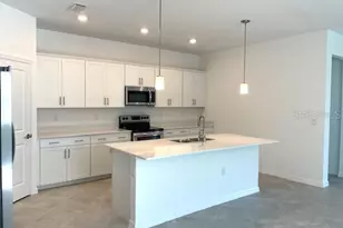 17384 Luminous Ave, Venice, FL 34293 - Photo 3