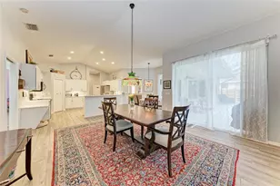 4471 McIntosh Lake Ave, Sarasota, FL 34233 - Photo 15