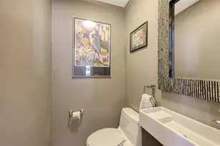 4463 Diamond Cir S, Sarasota, FL 34233 - Photo 19