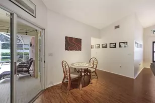 4463 Diamond Cir S, Sarasota, FL 34233 - Photo 13