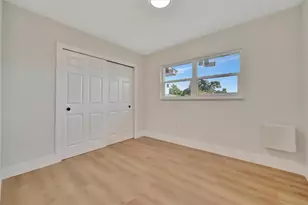 2705 Sunnyside St, Sarasota, FL 34239 - Photo 17